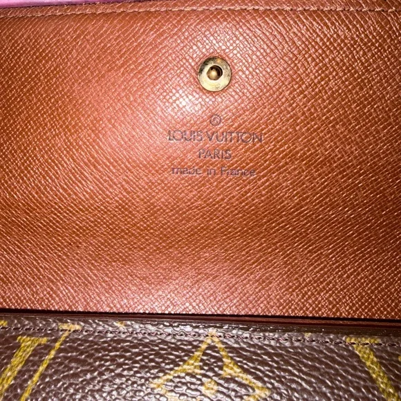 Louis Vuitton International Porte Tresor Long Wallet - Picture 11 of 15